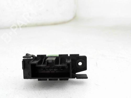 Used Heater resistor CITROËN NEMO MPV 1.4 HDi (68 hp) 24778204