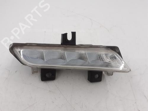 Used Right daytime light RENAULT CLIO IV (BH_) 1.5 dCi 75 (75 hp) 30317891