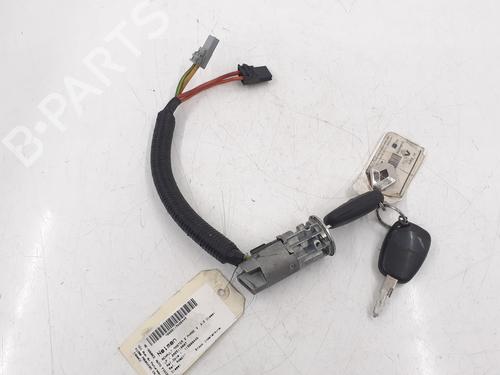 Conmutador de arranque RENAULT MASTER II Van (FD) 2.5 dCi (FD01, FD0Y, FD21, FD2Y, FD31, FD71, FD7Y, FD81,... (146 hp) 30877471