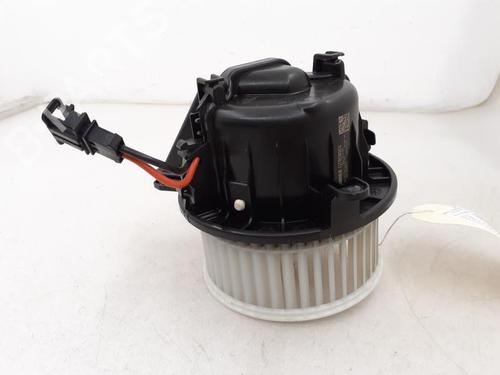 Heater blower motor VW POLO VI (AW1, BZ1, AE1) 1.0 TSI | BP24781968M62 