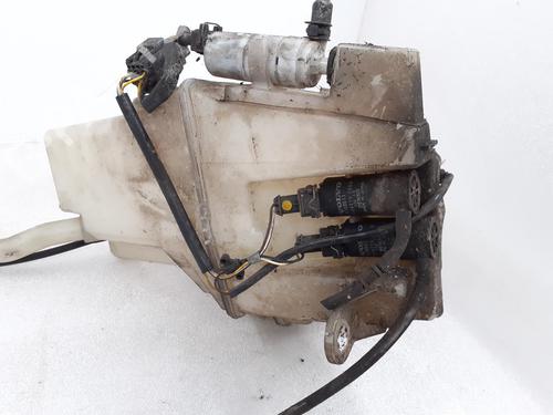 Windscreen washer tank VOLVO XC90 I (275) D5 AWD | BP24787599C113 