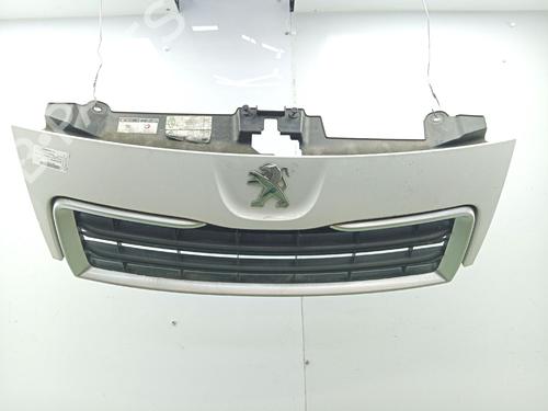 Used Grille Grille 39479989 39479989