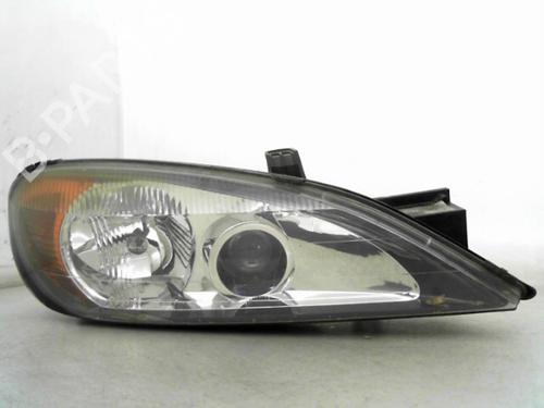 Used Right headlight NISSAN PRIMERA Hatchback (P11) 1.8 16V (114 hp) 24774127