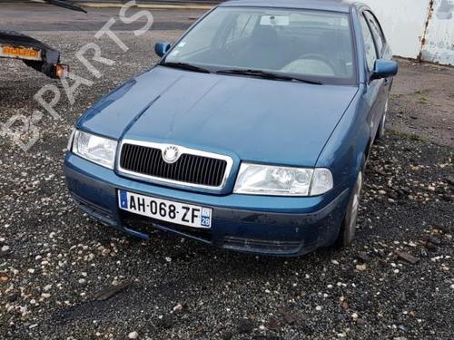 Right mirror SKODA OCTAVIA I (1U2) 1.9 TDI | BP24775851C27 