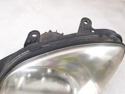 Left headlight HYUNDAI SANTA FÉ I (SM) 2.0 CRDi | BP24797394C28 