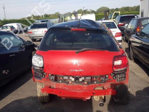 Brugte CITROËN DS3 (SA_) 1.4 VTi 95 2414704