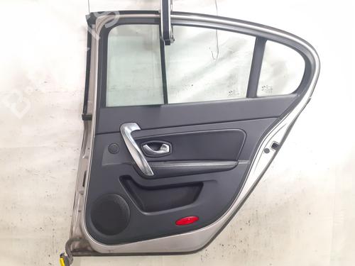 right-rear-door-renault-latitude-l70_-2010-30814236 main image