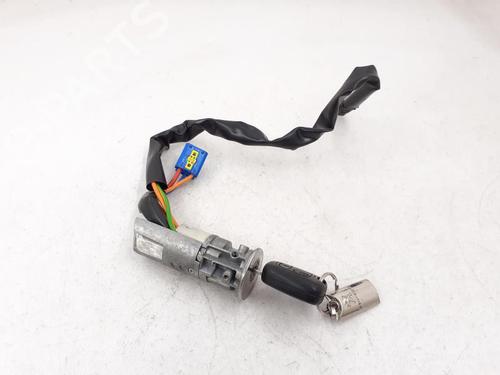 Used Ignition barrel PEUGEOT 206+ (2L_, 2M_) 1.4 i (73 hp) 24784192