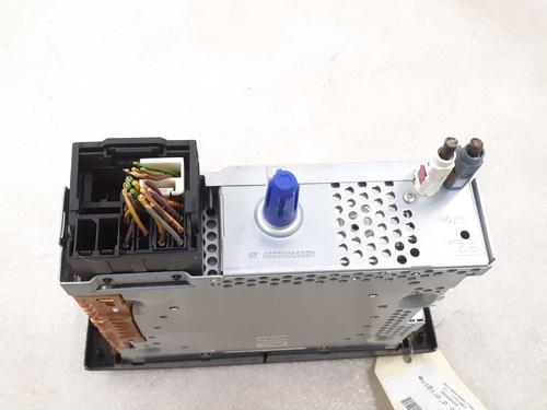 radio-peugeot-308-cc-4b_-2009-2010-2011-2012-2013-2014-2015-24793686 main image