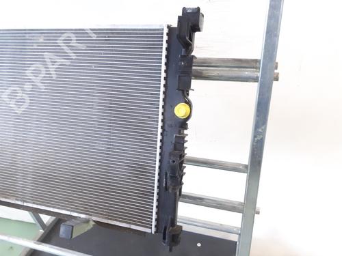 water-radiator-renault-megane-e-tech-suv-2021-37742271 main image