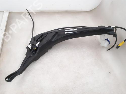 Used Windscreen washer tank PEUGEOT 308 II (LB_, LP_, LW_, LH_, L3_) 1.5 BlueHDi 130 (131 hp) 24793417