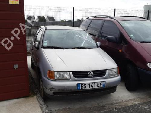Left front indicator VW POLO III (6N1) 60 1.4 | BP24778436C32 