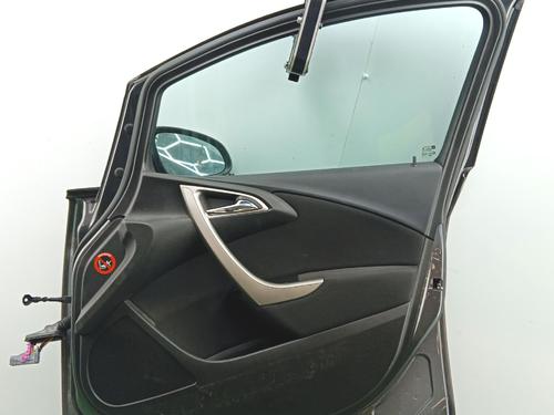 Used Right front door Right front door 36896736 36896736