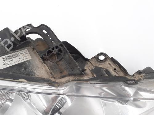 Right headlight PEUGEOT 207 (WA_, WC_) 1.6 HDi | BP30170311C29