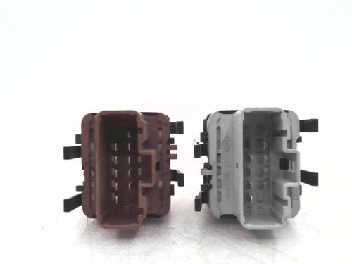 Used Switch RENAULT GRAND SCÉNIC II (JM0/1_) 1.9 dCi (JM0G, JM12, JM1G, JM2C) (120 hp) 24781890