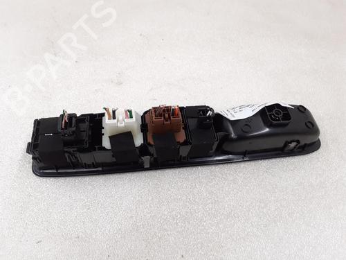Switch DACIA SANDERO III 1.0 SCe 65 | BP24788933I30 