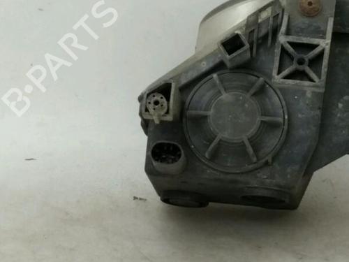 Used Right front fog light OPEL ZAFIRA / ZAFIRA FAMILY B (A05) 1.9 CDTI (M75) (120 hp) 24773830