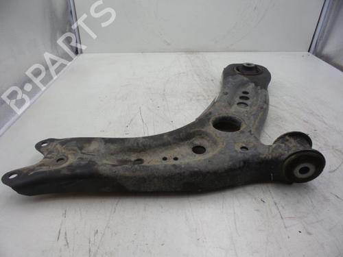 Used Right front suspension arm SEAT LEON (5F1) 1.2 TSI (110 hp) 24782098