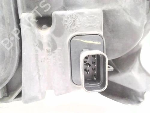 Used Right headlight MERCEDES-BENZ M-CLASS (W163) ML 230 (163.136) (150 hp) 24778971