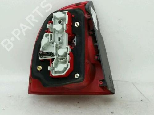 Right taillight VW PASSAT B5.5 (3B3) 1.9 TDI | BP24773618C35 