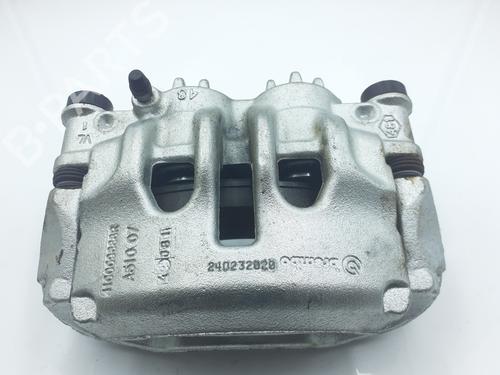 Used Right front brake caliper Right front brake caliper RENAULT MASTER III Platform/Chassis (EV, HV, UV) [2010-2026] 33310143 33310143