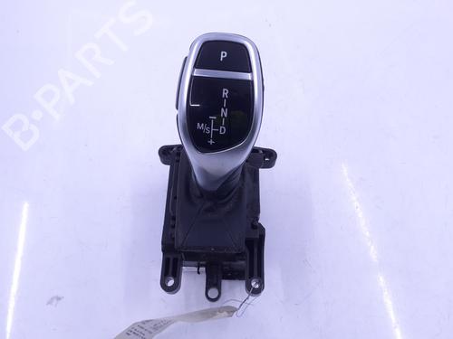 Used Gear lever BMW 5 (F10) 530 d xDrive (258 hp) 30315461