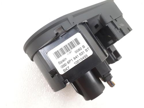 Used Headlight switch Headlight switch AUDI A3 Sportback (8PA) 1.6 TDI (105 hp) 24793865 24793865