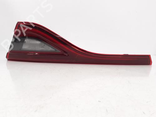Used Right tailgate light RENAULT ARKANA I (LCM_, LDN_) 1.6 E-TECH 145 (LDMU) (143 hp) 30931329