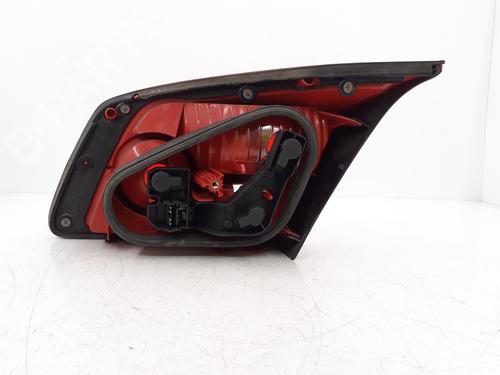 left-tailgate-light-renault-vel-satis-bj0_-2002-31639752 main image