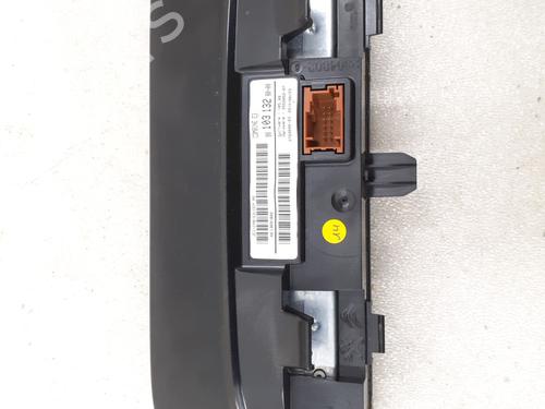 Used Instrument cluster Instrument cluster CITROËN C4 CACTUS 1.6 BlueHDi 100 (99 hp) 24772521 24772521