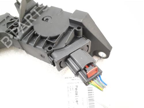 pedal-ford-puma-j2k-cf7-2019-24792917 main image