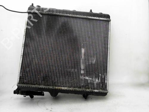 Used Water radiator Water radiator PEUGEOT 3008 I MPV (0U_) 2.0 HDi Hybrid4 (0URHCA) (200 hp) 24775300 24775300