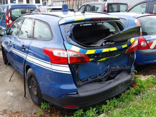 Used Parts FORD FOCUS III Turnier 2.0 TDCi (140 hp) 2411426