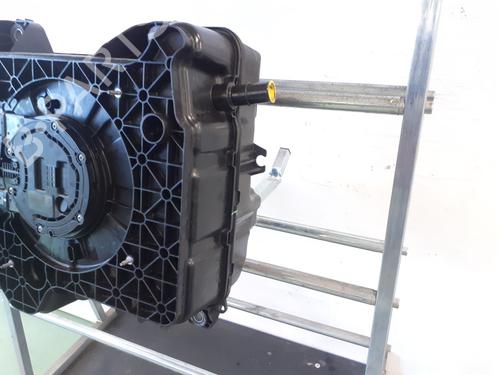 Used AdBlue tank AdBlue tank RENAULT TRAFIC III Bus (JG_) 2.0 dCi 145 (JGML) (145 hp) 36150974 36150974