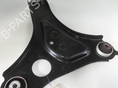 Used Left front suspension arm RENAULT TWINGO III (BCM_, BCA_) [2014-2025]  24780682