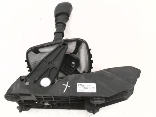 Used Gear lever Gear lever RENAULT MEGANE IV Hatchback (B9A/M/N_) 1.3 TCe 140 (B9NB) (140 hp) 24780916 24780916