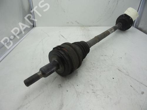 Drivaksel bagtil venstre VW TOUAREG (7LA, 7L6, 7L7) 2.5 R5 TDI (174 hp) 24782588