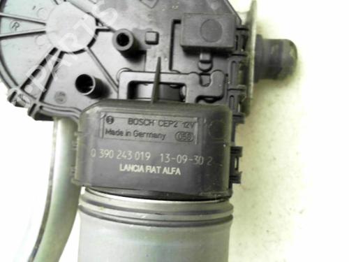 Front wiper motor ALFA ROMEO GIULIETTA (940_) 2.0 JTDM (940FXQ1A, 940FYC1A) | BP24777084M29 