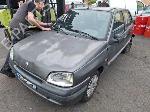 Brugte RENAULT CLIO I (B/C57_, 5/357_) 1.2 (5/357Y, 5/357K) (58 hp) 4288593