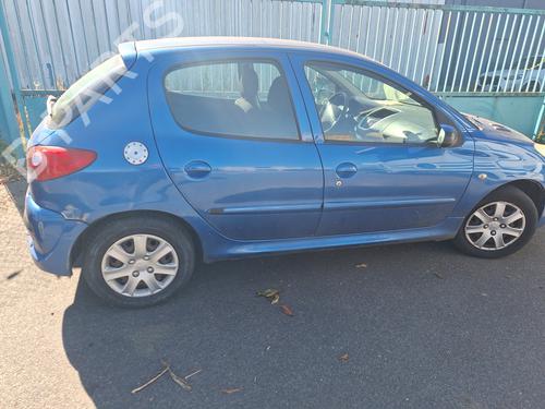 Used Parts PEUGEOT 206+ (2L_, 2M_) 1.4 HDi eco 70 4931939