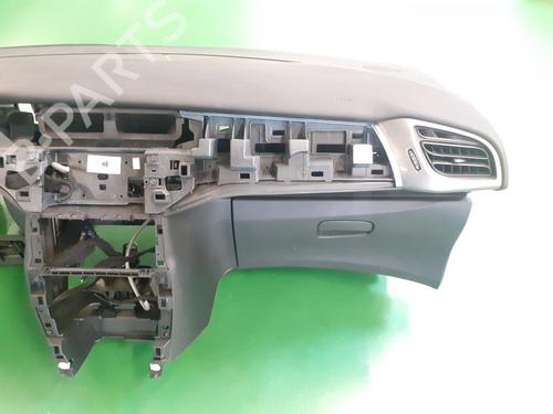 Dashboard CITROËN C3 II (SC_) 1.4 HDi 70 (SC8HZC, SC8HR0, SC8HP4) | BP24787343C46 