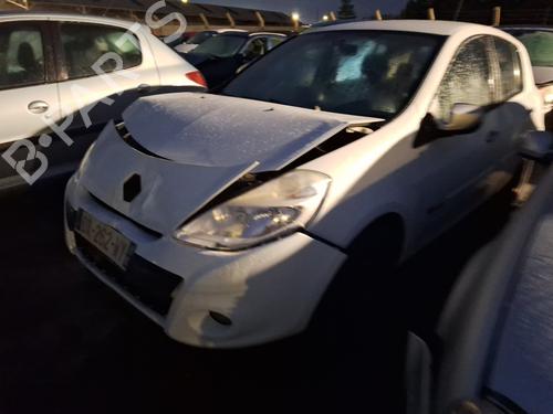 Brugte RENAULT CLIO III (BR0/1, CR0/1) 1.5 dCi (C/BR0G, C/BR1G) (68 hp) 4356588