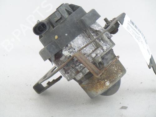 Used Left front fog light ALFA ROMEO 147 (937_) 1.6 16V T.SPARK (937.AXA1A, 937.AXB1A, 937.BXB1A) (120 hp) 24773845