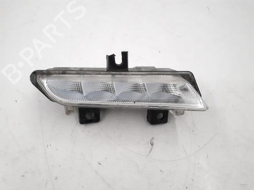 Used Right daytime light RENAULT CLIO IV (BH_) 1.5 dCi 75 (75 hp) 30814217