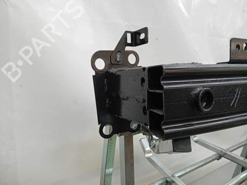 front-bumper-reinforcement-renault-megane-iv-hatchback-b9amn_-2015-34393618 main image