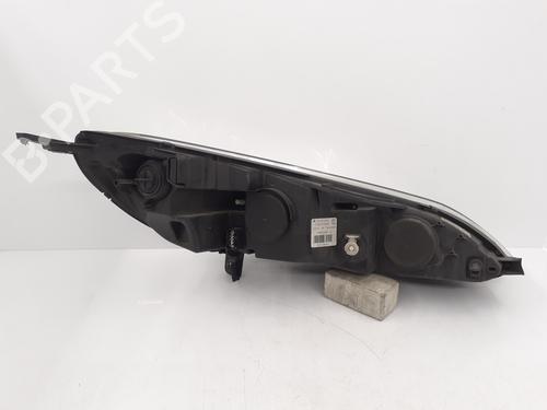 Used Left headlight Left headlight 30561457 30561457