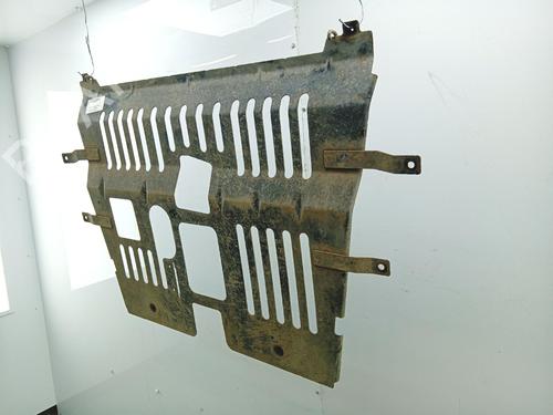 Used Underbody protection Underbody protection 39479987 39479987