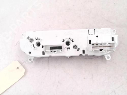 Used Climate control FORD FOCUS III Turnier 2.0 TDCi (140 hp) 24780326