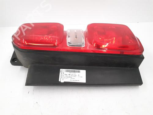Feu arrière droit CITROËN JUMPY III Van (V_) 1.6 BlueHDi 95 (95 hp) 30104919