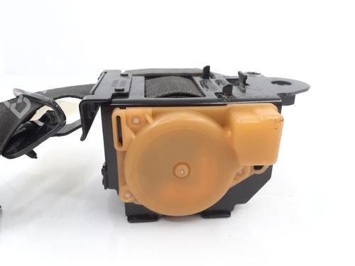 Used Front left seatbelt Front left seatbelt OPEL INSIGNIA A Sports Tourer (G09) 2.0 CDTI (35) (110 hp) 30322292 30322292